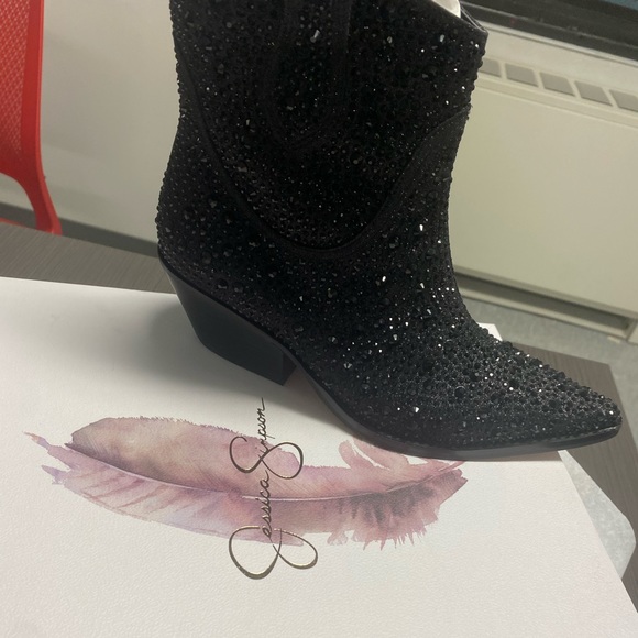 Jessica Simpson - Picture 3 of 3